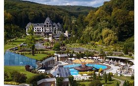 Готель Ірис by Derenivska Kupil (Деренівська купіль)